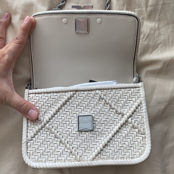 TORY BURCH Small Eleanor Shoulder Bag - Picture 4 of 5